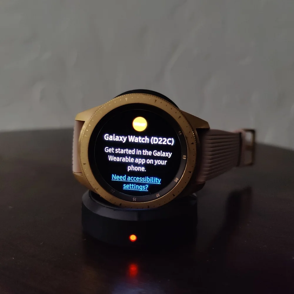 Samsung Galaxy watch rose gold small wristband